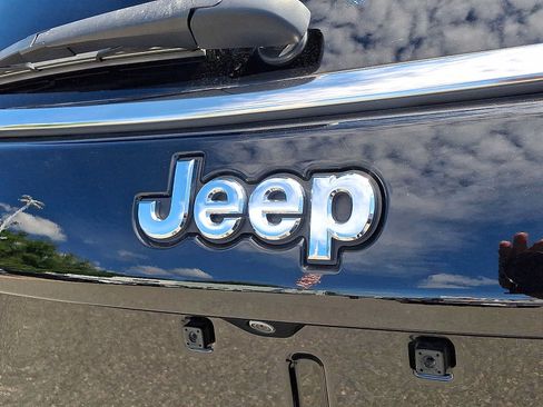 Used 2020 Jeep Compass Limited AWD/4WD image 30