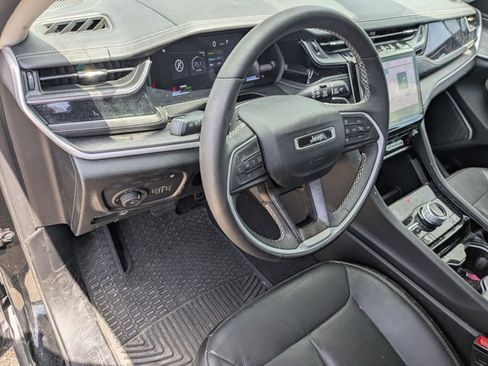 Used 2022 Jeep Grand Cherokee Limited 4xe AWD/4WD image 10