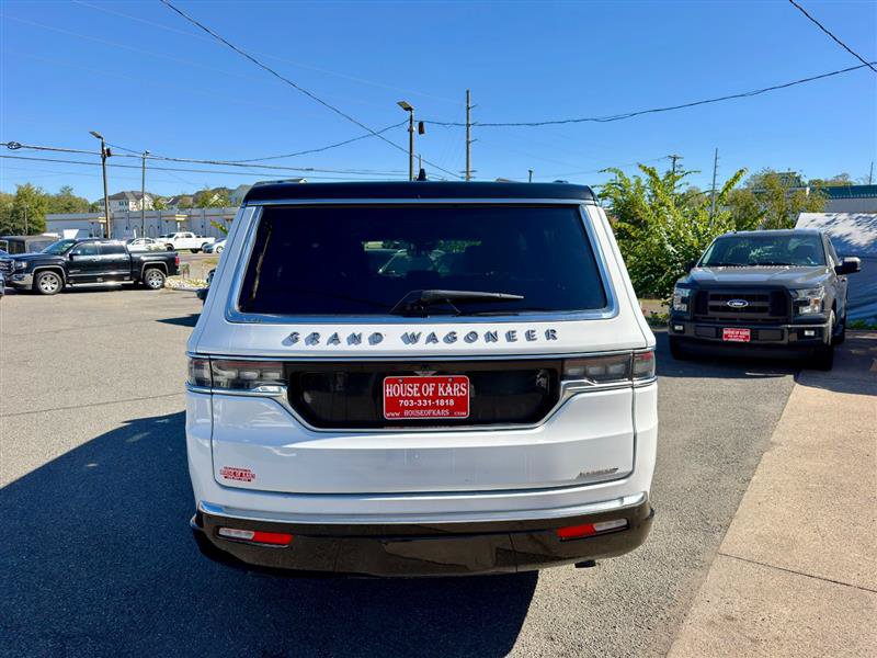 Used 2024 Jeep Grand Wagoneer L Series III AWD/4WD image 3