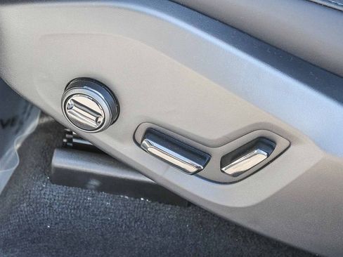 New 2026 Volvo XC60 B5 Core image 24