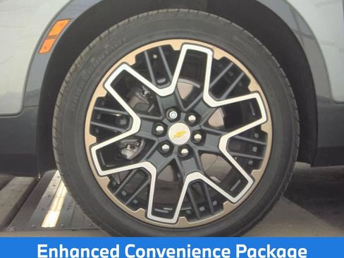 Used 2023 Chevrolet Blazer Premier w/ Driver Confidence II Package FWD image 8