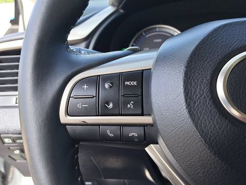 Used 2022 Lexus RX 450h AWD w/ Premium Package image 18