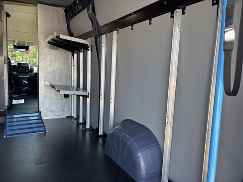 Used 2024 RAM ProMaster 3500 FWD image 12