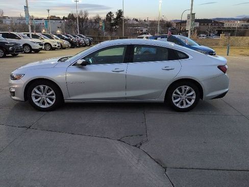 Used 2022 Chevrolet Malibu LT image 8
