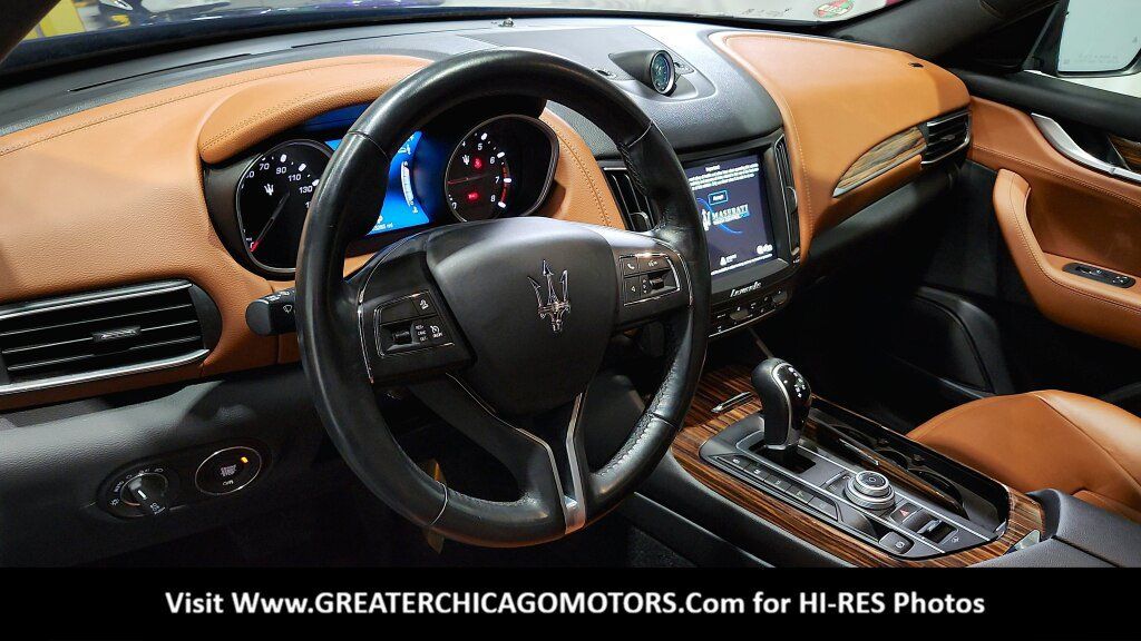 Used 2018 Maserati Levante AWD/4WD image 30
