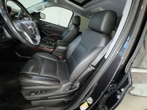 Used 2018 GMC Yukon SLT w/ Open Road Package AWD/4WD image 11