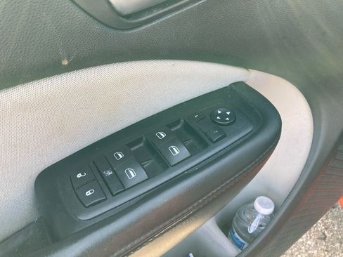 Used 2015 Dodge Dart SXT image 12