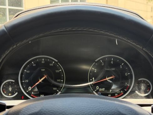 Used 2015 BMW 740i RWD image 28