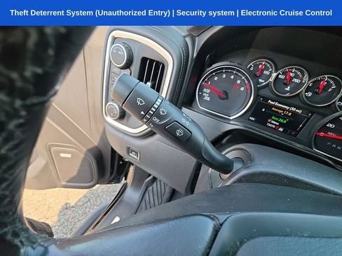 Used 2021 Chevrolet Silverado 1500 LT Trail Boss w/ Convenience Package II AWD/4WD image 12