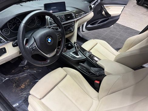 Used 2017 BMW 330i Sedan RWD image 32