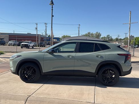 New 2026 Chevrolet Trax ACTIV w/ Driver Confidence Package FWD image 2
