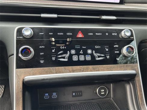 Used 2025 Genesis GV80 2.5T Prestige image 25