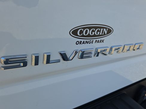 Used 2024 Chevrolet Silverado 1500 RST w/ Max Trailering Package image 17