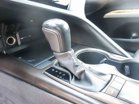 Certified 2023 Toyota Camry SE FWD image 24