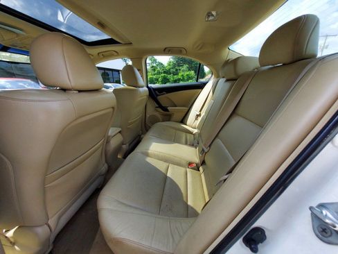 Used 2010 Acura TSX Sedan FWD image 9