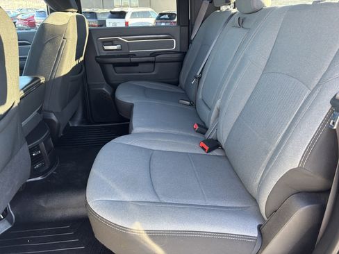 Used 2021 RAM 2500 Big Horn w/ Level 1 Equipment Group image 17