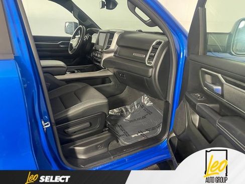 Used 2022 RAM 1500 Big Horn AWD/4WD image 12