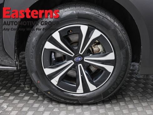 Used 2023 Subaru Solterra AWD image 29