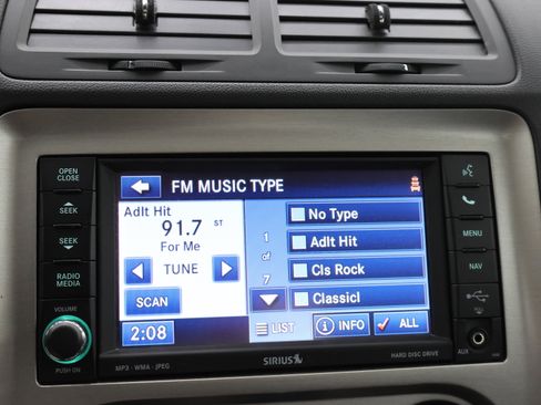 Used 2011 Dodge Challenger SRT8 w/ Green w/Envy Group image 46