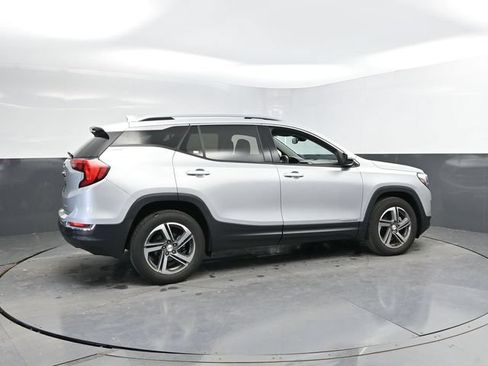 Used 2021 GMC Terrain SLT AWD/4WD image 2