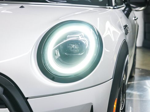 Certified 2024 MINI Cooper S FWD image 9