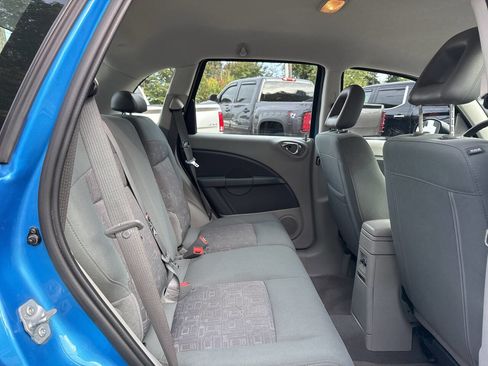 Used 2008 Chrysler PT Cruiser Base 4dr Wagon image 14