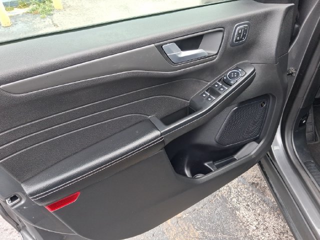 Used 2023 Ford Escape Active FWD image 13