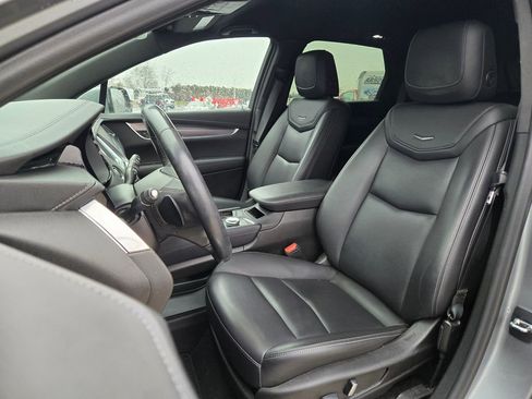 Used 2023 Cadillac XT5 Luxury image 11