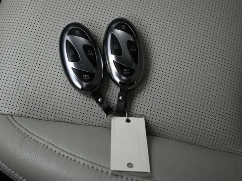 Used 2024 Hyundai Santa Fe Limited image 30