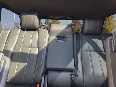 Used 2016 Land Rover Range Rover Supercharged AWD/4WD image 29