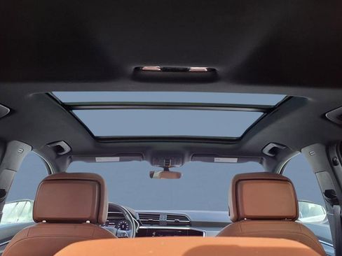 Used 2021 Audi Q3 2.0T Premium w/ 19" Wheel Package image 10