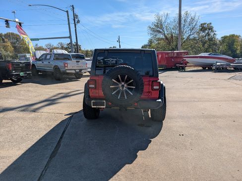 Used 2020 Jeep Wrangler Unlimited Rubicon image 6