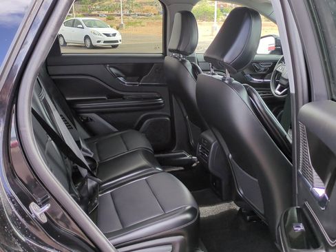 Used 2022 Lincoln Corsair Reserve FWD image 31