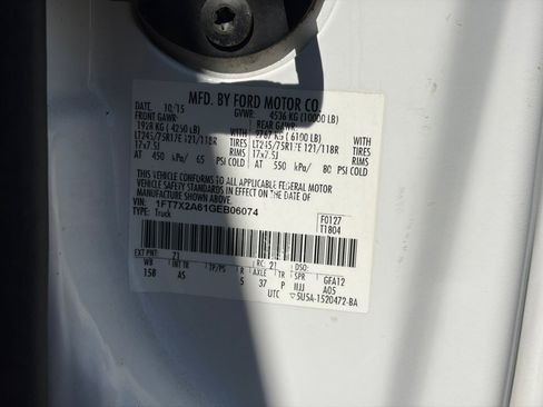 Used 2016 Ford F250 XL w/ Power Equipment Group image 33