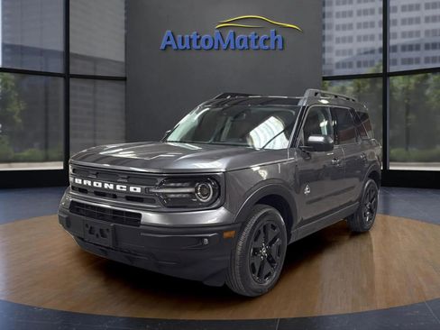 Used 2023 Ford Bronco Sport Outer Banks w/ Tech Package image 5