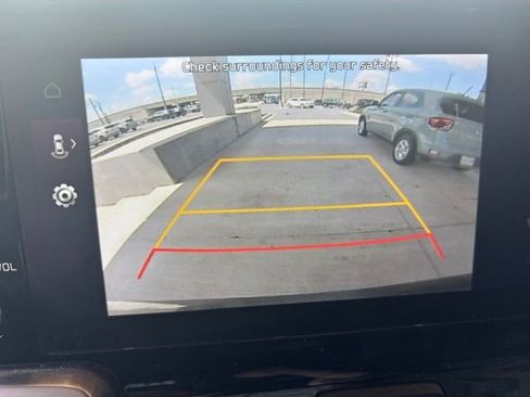 Used 2022 Kia Sorento S FWD image 10