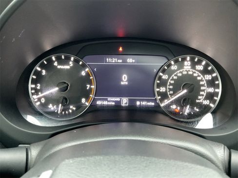 Used 2021 INFINITI QX50 Luxe w/ Appearance Package image 10