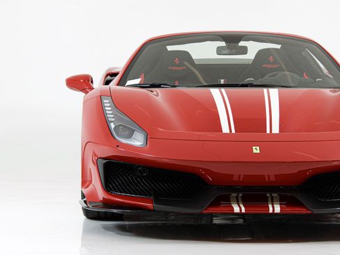 Certified 2019 Ferrari 488 Pista Spider RWD image 20