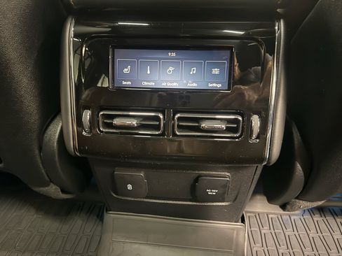 Used 2022 Lincoln Aviator Grand Touring w/ Equipment Group 301A AWD/4WD image 26