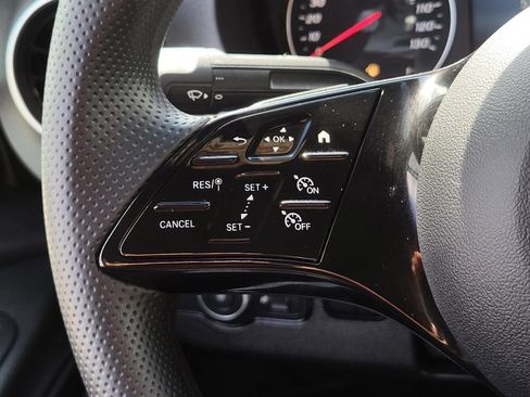 Used 2025 Mercedes-Benz Sprinter 2500 image 28