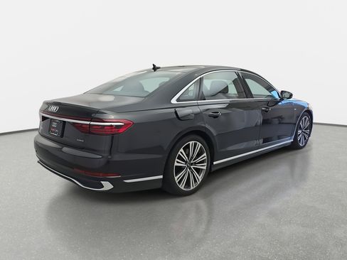 Used 2022 Audi A8 L 3.0T image 9