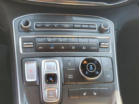 Used 2023 Hyundai Santa Fe SEL image 18