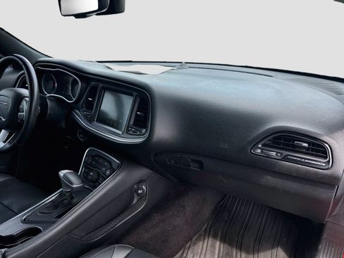 Used 2016 Dodge Challenger SXT Plus RWD image 30