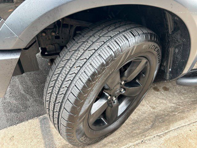 Used 2020 RAM 1500 Warlock AWD/4WD image 33