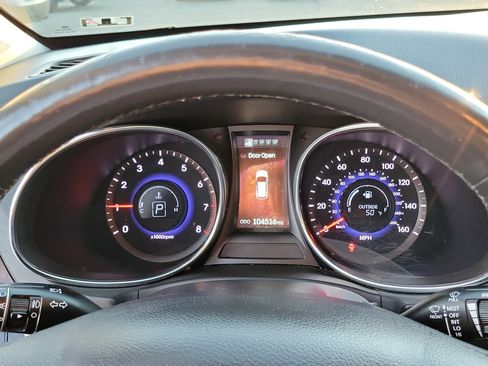 Used 2014 Hyundai Santa Fe Sport 2.0T w/ Technology Package 05 image 9