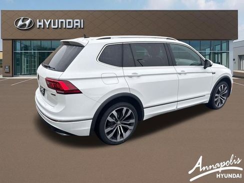 Used 2021 Volkswagen Tiguan SEL Premium R-Line w/ 3rd Row Seat Package AWD/4WD image 5