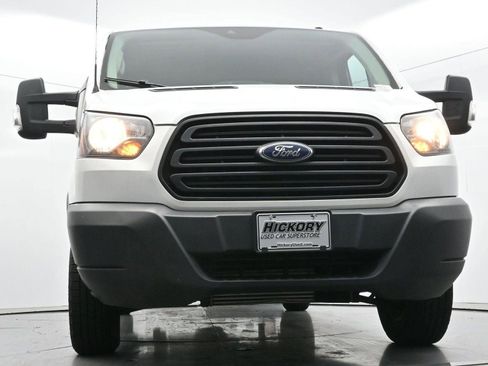 Used 2019 Ford Transit 250 130 Low Roof RWD image 44