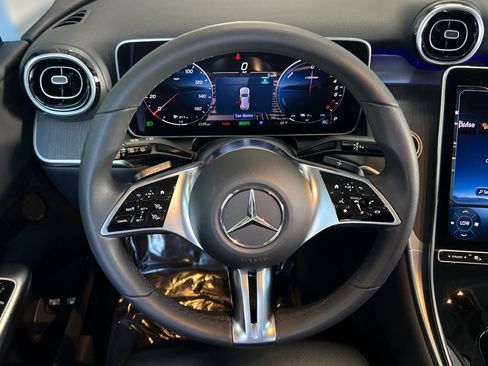 Certified 2025 Mercedes-Benz GLC 350e 4MATIC image 28