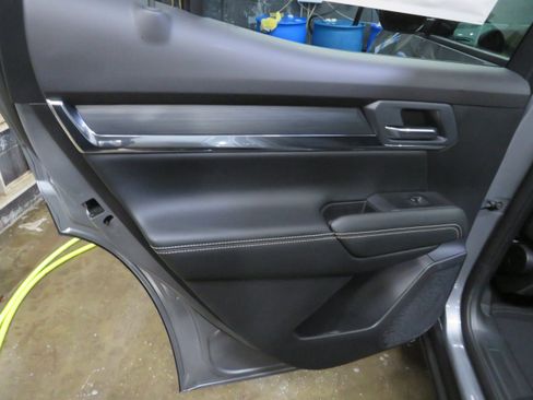 New 2026 GMC Terrain Elevation image 11