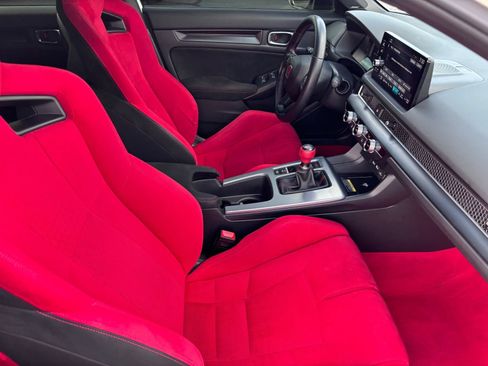 Certified 2024 Honda Civic Type R image 13